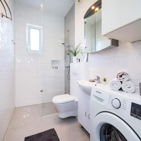 Appartamento In Jasenice 35363 Obrovac