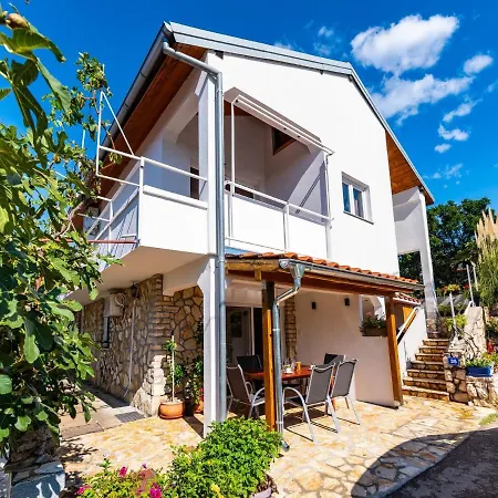In Jasenice 35363 Obrovac